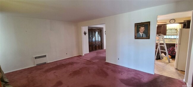 Building Photo - 303 Ribbon St