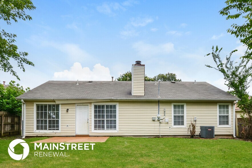 Building Photo - 1247 Grange Way Dr