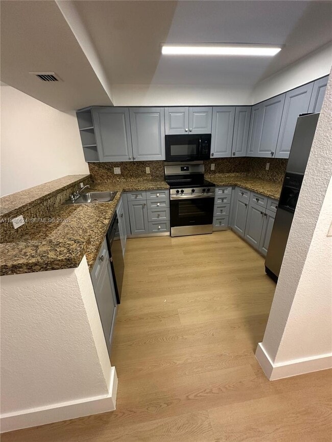 Building Photo - 5122 NW 79th Ave