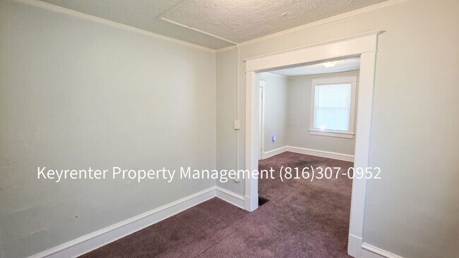 Building Photo - 3 Bed 1 Bath ready to rent!