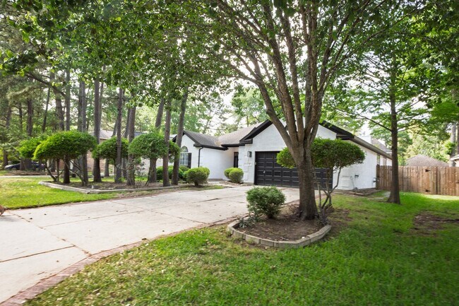 Building Photo - 22 S Lace Arbor Dr