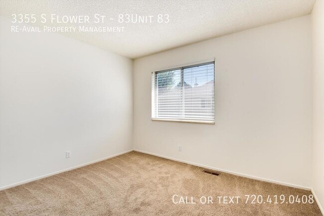 Building Photo - 3355 S Flower St