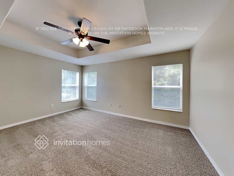 Building Photo - 12518 Chenwood Ave