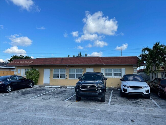 Building Photo - 4260 NW 31st Terrace