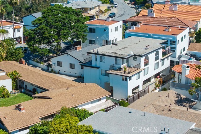 Building Photo - 237 Avenida Montalvo