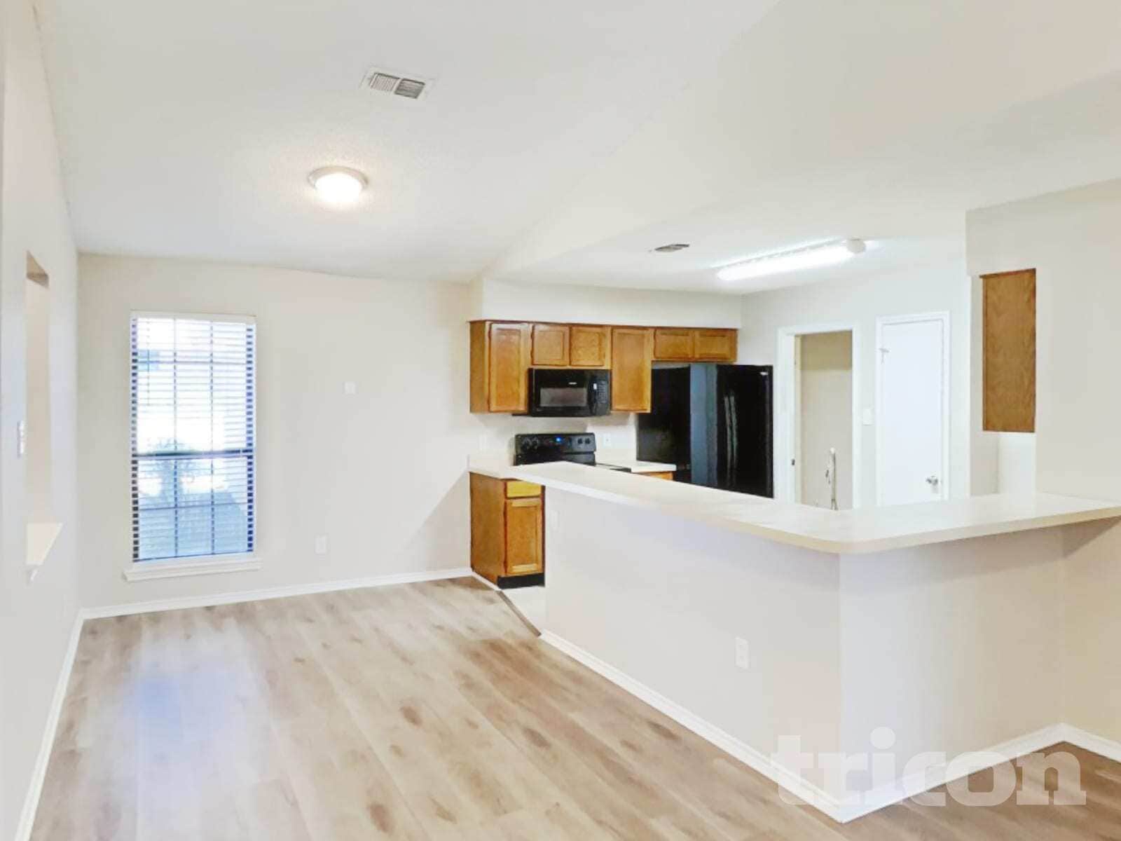 Building Photo - 1844 Hunting Green Dr