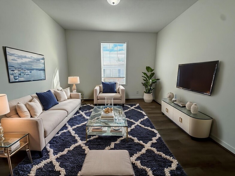 Building Photo - 12491 St Andrew Ct