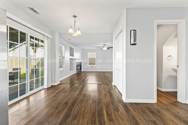 Building Photo - 312 Pebble Creek Dr