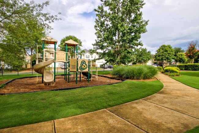 Building Photo - 27 Pin Oak Ln