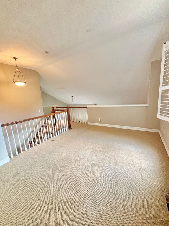 Building Photo - 8890 Tappy Toorie Cir