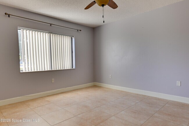 Building Photo - 333 S Patrick Dr