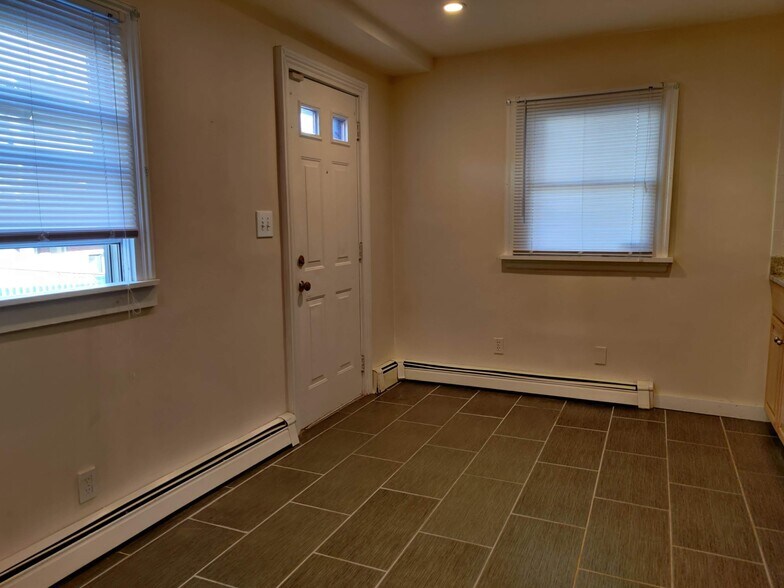 Building Photo - 175 Concord Ave