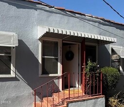 Building Photo - 331 N Chapel Ave
