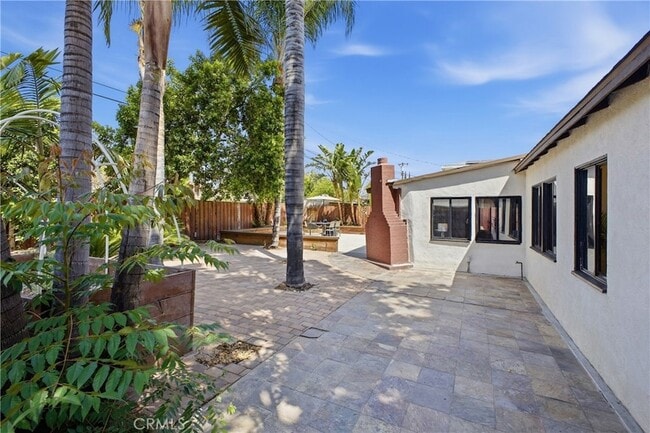 Building Photo - 6845 Aura Ave