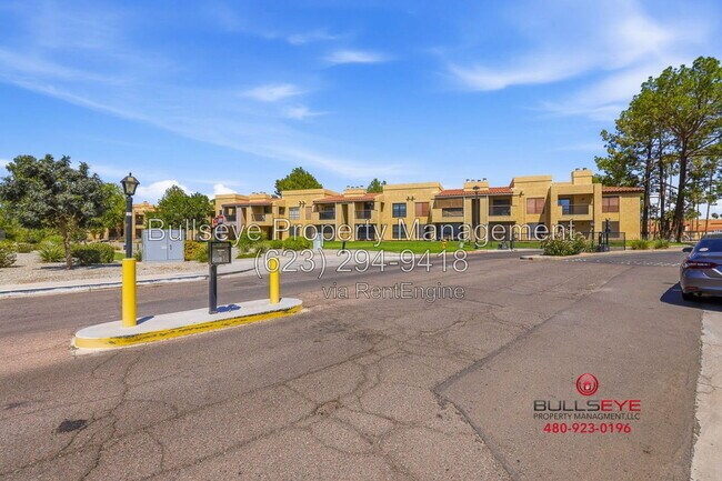 Building Photo - 8344 N 21st Dr