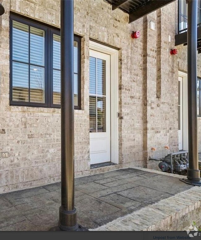 Building Photo - $1600 per bedroom. Brand new and waiting f...