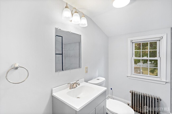 Building Photo - 174 Alcoa Ave