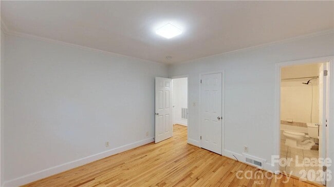 Building Photo - 1426 Bevis Dr