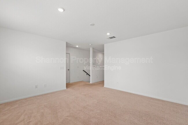 Building Photo - 5730 Finely Run St