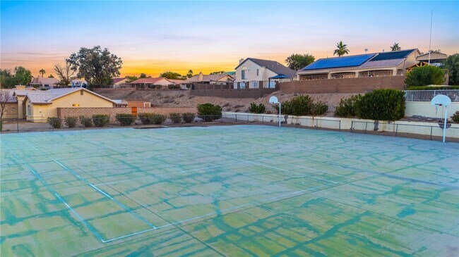 Building Photo - 5288 Tierra Linda Dr