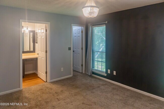 Building Photo - 1714 Ashmore Green Dr