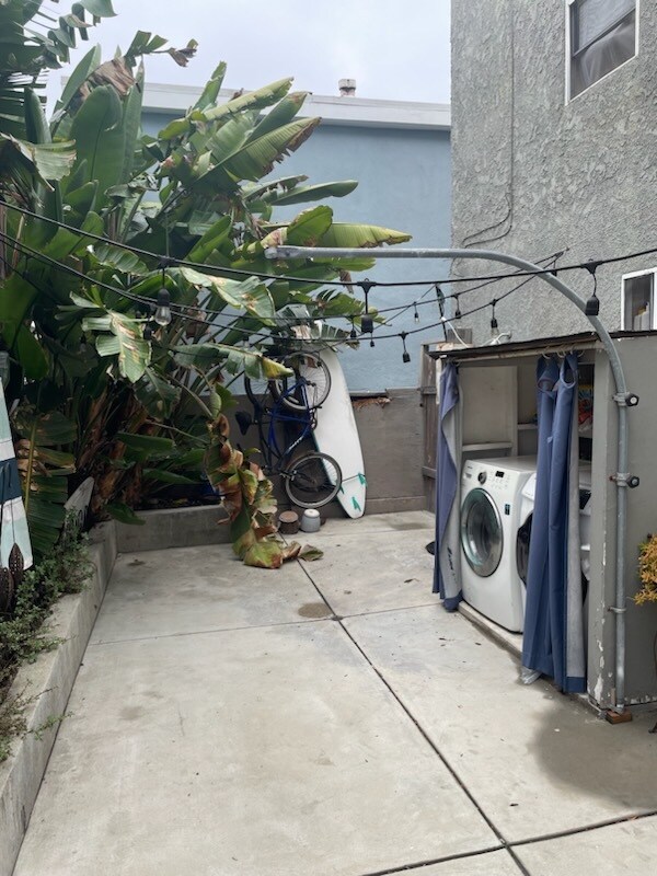 Back patio looking west - 204 45th St