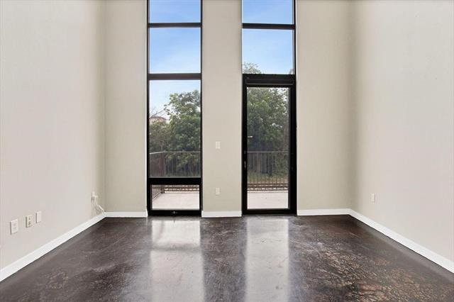 Building Photo - 2608 Museum Way