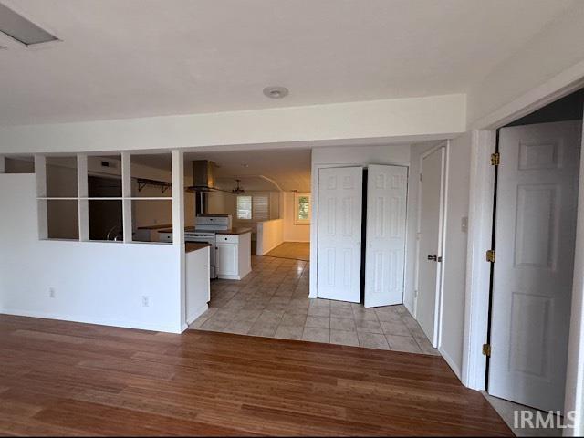 Building Photo - 2912 N Westwood Rd