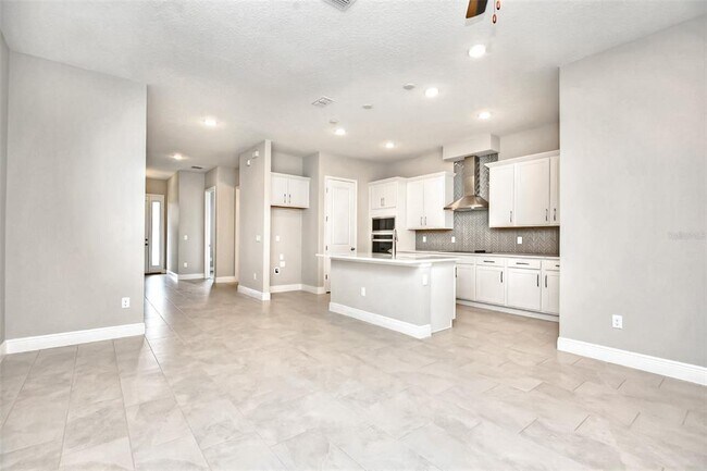 Building Photo - 2941 Voyager Ave