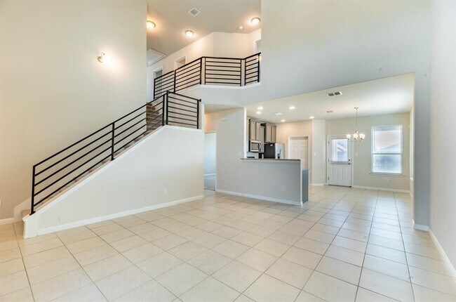 Building Photo - 117 Manatee Ln