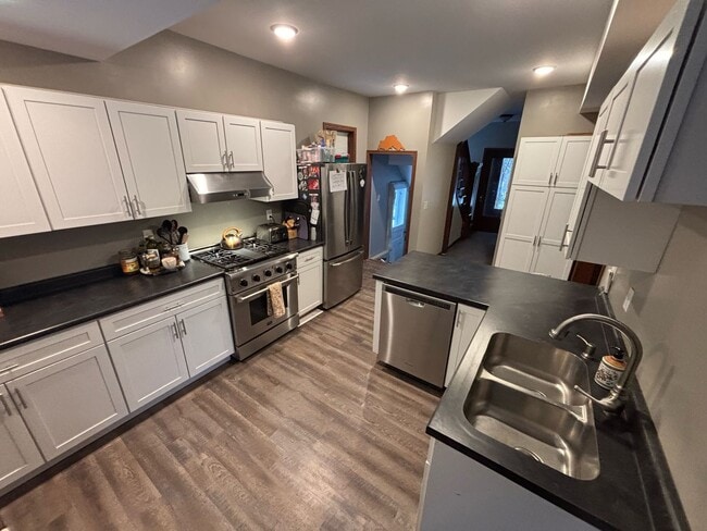 Primary Photo - Duluth MN - Single Family Home - 4 Bed - 2...