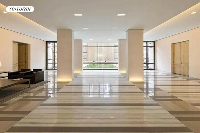 Building Photo - 170 East End Ave