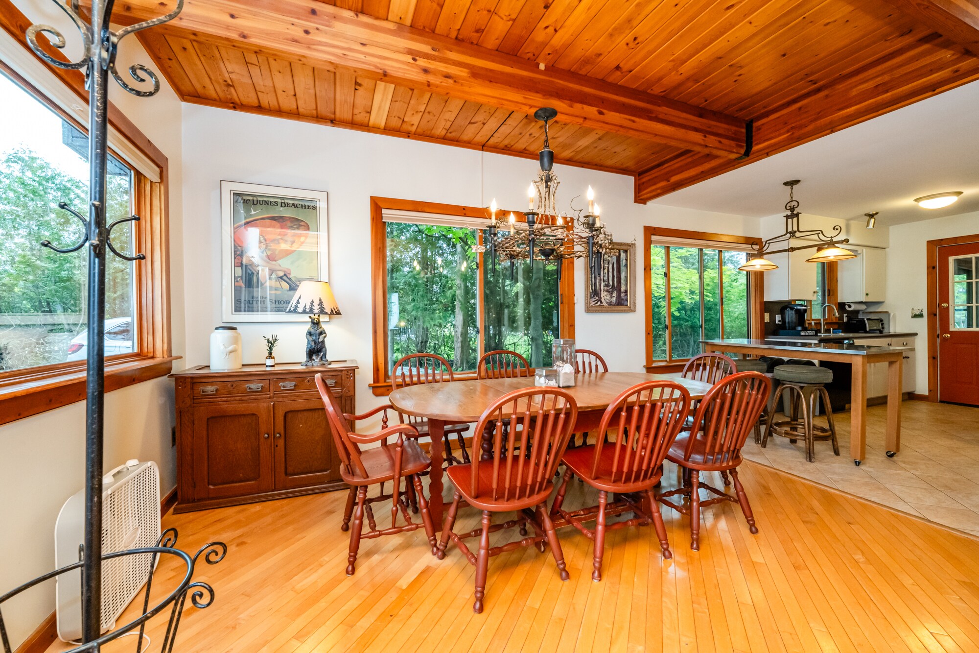 Building Photo - 7258 Beach Dr