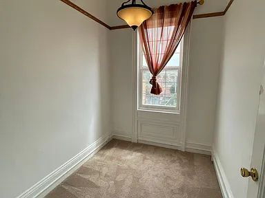 Building Photo - "Charming 2-Bed, 2-Bath Sanctuary in the Heart of San Francisco!"