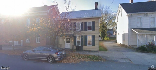 Building Photo - 215 S Raleigh St