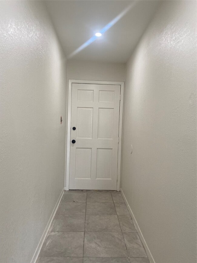 Building Photo - 7622 Williams St