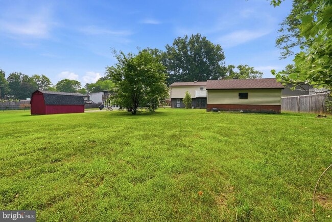 Building Photo - 17004 Gohagen Rd