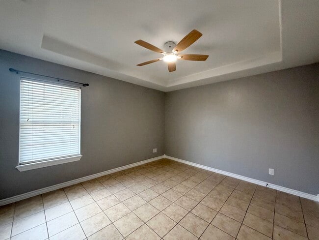 Building Photo - 9804 Cantera Ct