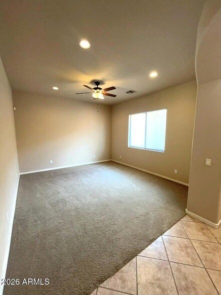 Building Photo - 14366 W Cypress St