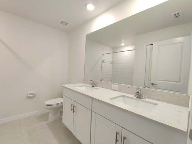 Building Photo - 32094 Powderpuff Mimosa Dr