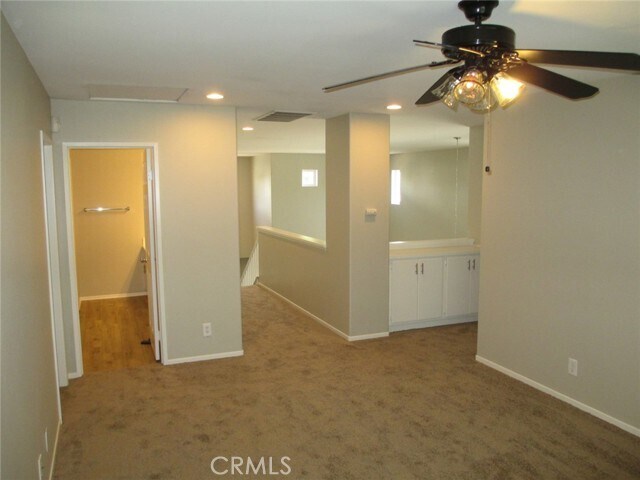 Building Photo - 41201 Crooked Stick Dr