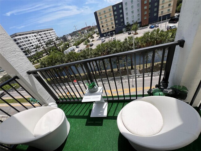 Building Photo - 8001 NW 41st St