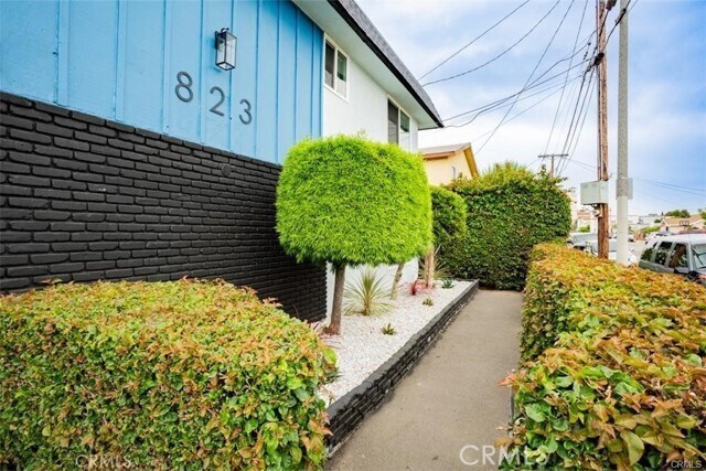 Building Photo - 823 N Lagoon Ave