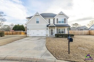 Building Photo - 209 Adirondac Way