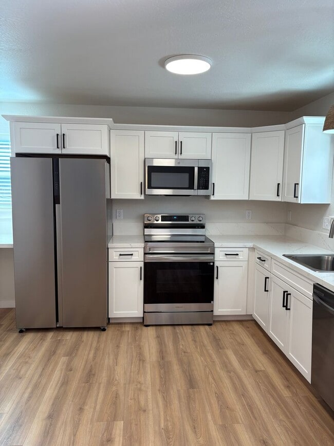 Building Photo - New Construction 3-bedroom, 2-bathroom townhouse