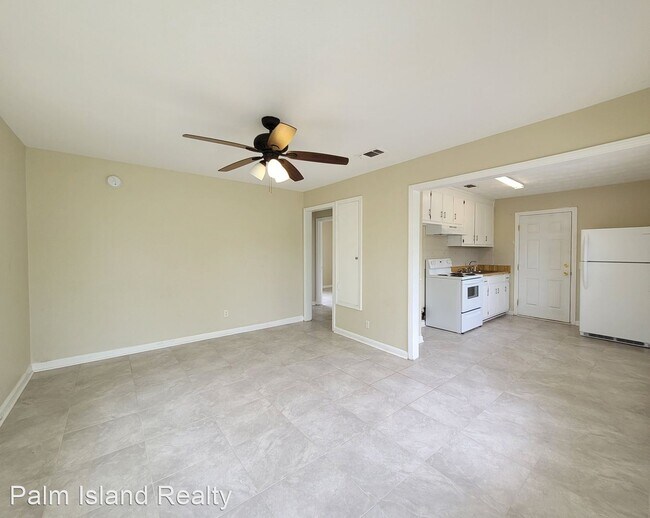 Building Photo - 2 br, 1 bath House - 1207 N 46th Ave