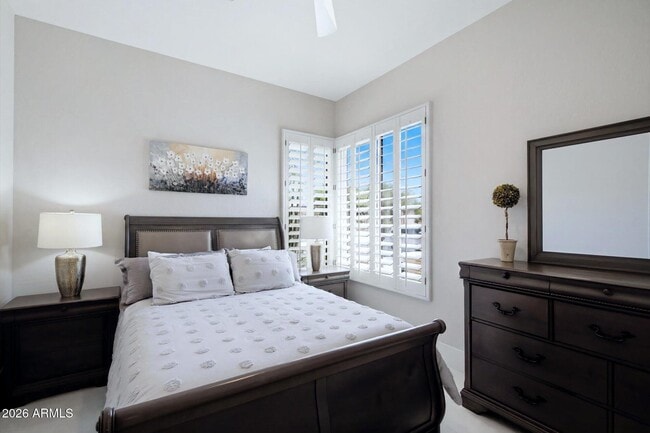 Building Photo - 6461 E Crested Saguaro Ln