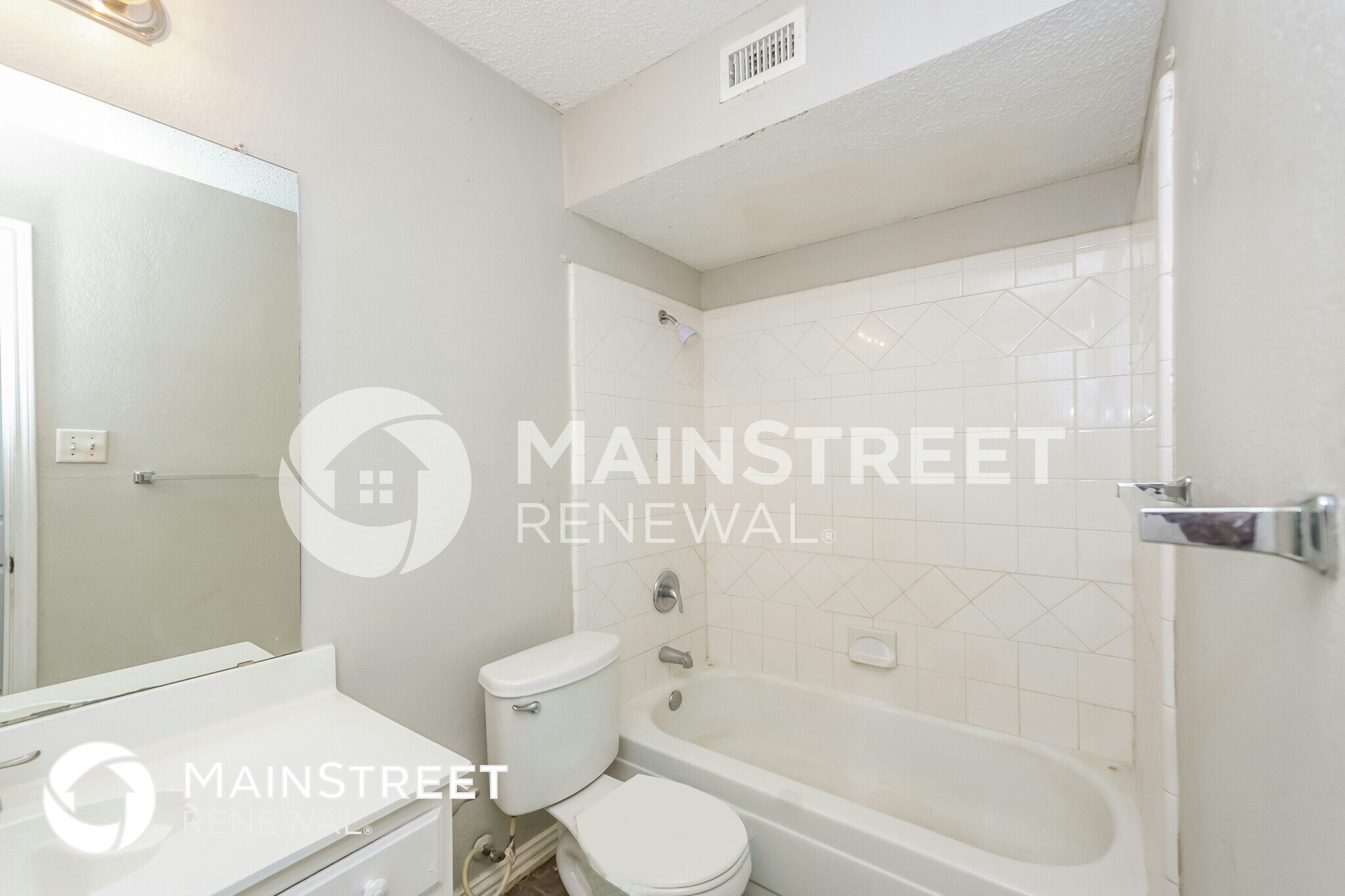 Building Photo - 8440 Cloverglen Ln