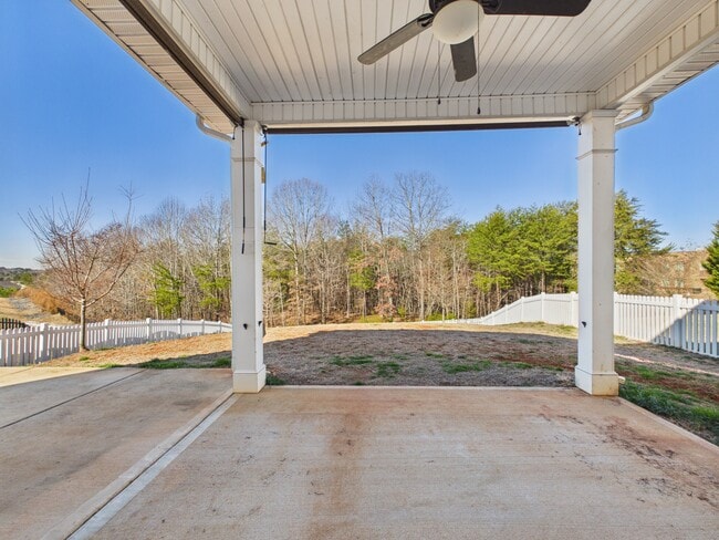 Building Photo - 8810 Douglas Palace Ct