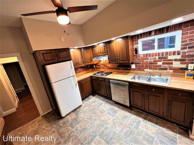 Building Photo - 3 br, 1.5 bath House - 4721 Goethe Ave.